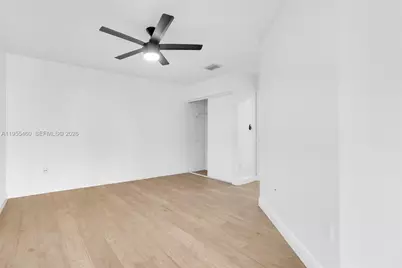 1120 Cliffrose St, Hollywood, FL 33019 - Photo 15
