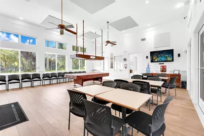 1120 Cliffrose St, Hollywood, FL 33019 - Photo 49