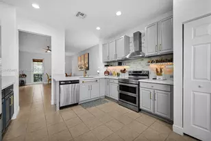 2666 SW 118 Rd, Miramar, FL 33025 - Photo 11