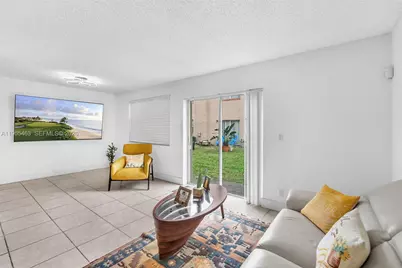 8606 SW 3rd St #103, Pembroke Pines, FL 33025 - Photo 7