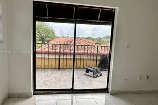 2582 W 56th St, Hialeah, FL 33016 - Photo 19