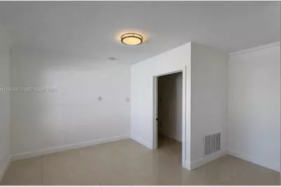 710 NW 78th Ave, Pembroke Pines, FL 33024 - Photo 7