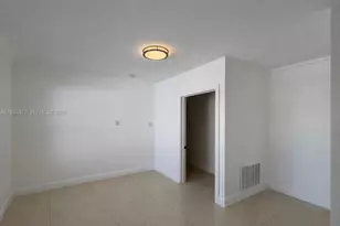 710 NW 78th Ave, Pembroke Pines, FL 33024 - Photo 7