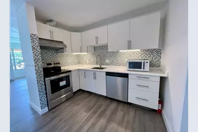 905 NE 7th St #0, Hallandale Beach, FL 33009 - Photo 3