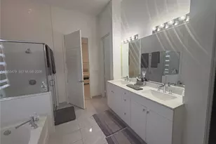 15062 SW 177th Terrace, Miami, FL 33187 - Photo 33