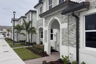 2721 SE 26th Rd, Homestead, FL 33035 - Photo 3