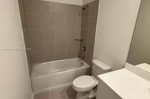 2721 SE 26th Rd, Homestead, FL 33035 - Photo 29