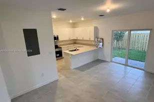 2721 SE 26th Rd, Homestead, FL 33035 - Photo 17