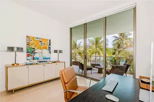 300 E Collins Ave, Miami Beach, FL 33139 - Photo 9