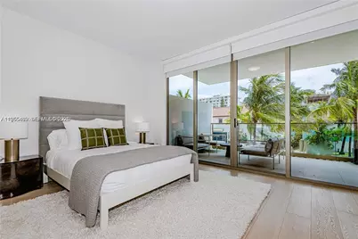 300 E Collins Ave #2D, Miami Beach, FL 33139 - Photo 7