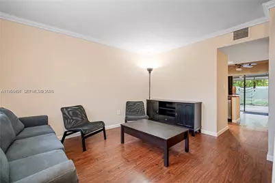 1927 SW 107th Ave #306, Miami, FL 33165 - Photo 3