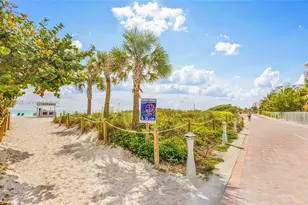 6039 Collins Ave, Miami Beach, FL 33140 - Photo 21