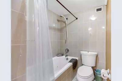 6039 Collins Ave #1206, Miami Beach, FL 33140 - Photo 13