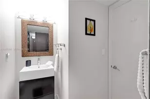 2301 Collins Ave, Miami Beach, FL 33139 - Photo 27