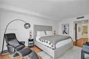 21205 Yacht Club Dr, Aventura, FL 33180 - Photo 17