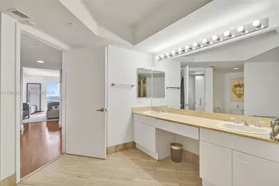 21205 Yacht Club Dr #3103, Aventura, FL 33180 - Photo 21