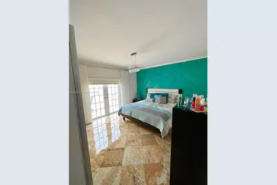 [Address not provided], Miami Lakes, FL 33018 - Photo 19