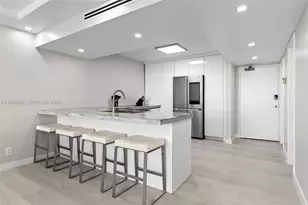 400 NE Surf Rd, Hollywood, FL 33019 - Photo 7