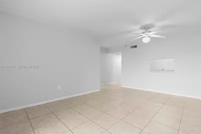 711 N Pine Island Rd #410, Plantation, FL 33324 - Photo 19