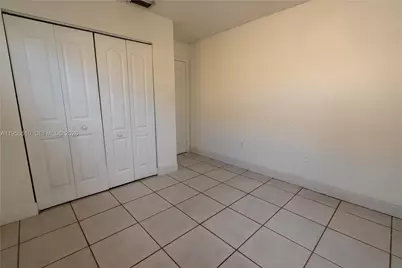 9936 W Daffodil Ln, Miramar, FL 33025 - Photo 15