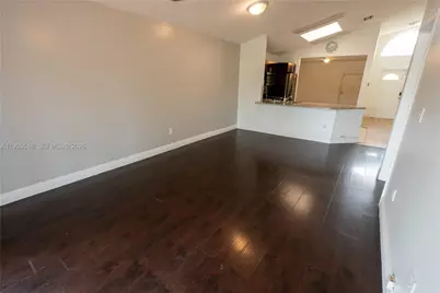 9936 W Daffodil Ln, Miramar, FL 33025 - Photo 11