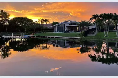 1830 NE 193rd St, Miami, FL 33179 - Photo 27