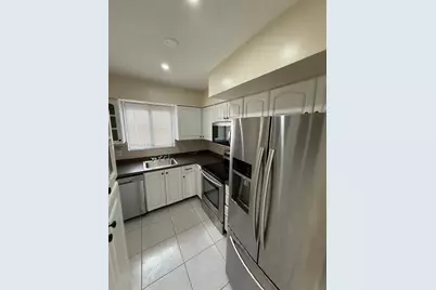 1270 North Dr, Miami, FL 33179 - Photo 17