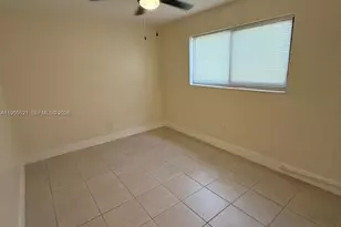 1270 North Dr, Miami, FL 33179 - Photo 11