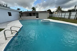 1270 North Dr, Miami, FL 33179 - Photo 27