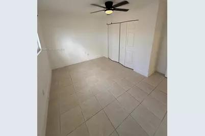 1270 North Dr, Miami, FL 33179 - Photo 15