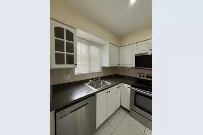 1270 North Dr, Miami, FL 33179 - Photo 19