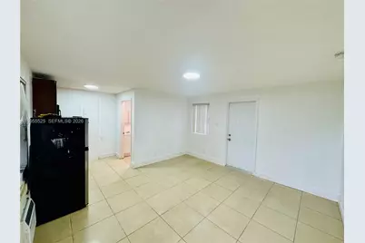 536 SW 6th Ter, Homestead, FL 33030 - Photo 9