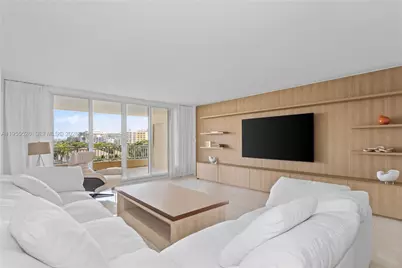 765 Crandon Blvd #506, Key Biscayne, FL 33149 - Photo 1