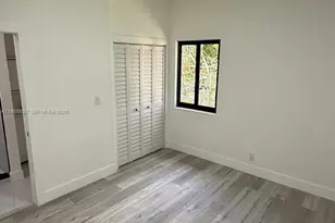 980 NE 146th St, North Miami, FL 33161 - Photo 35