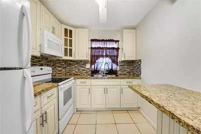 1200 Tallwood Ave #308, Hollywood, FL 33021 - Photo 1