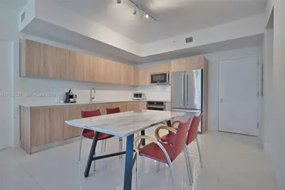 2960 2960 NE 207th St #615, Aventura, FL 33180 - Photo 3