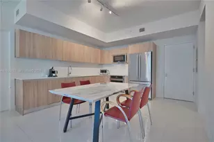 2960 NE 207th St, Aventura, FL 33180 - Photo 3