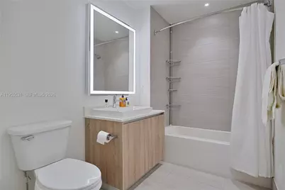 2960 2960 NE 207th St #615, Aventura, FL 33180 - Photo 9