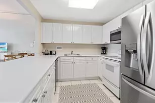 2301 Collins Ave, Miami Beach, FL 33139 - Photo 7