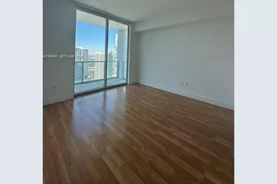 55 SE 6th St #4100, Miami, FL 33131 - Photo 5