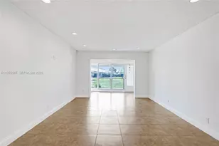 8914 Belle Aire Dr, Boca Raton, FL 33433 - Photo 43