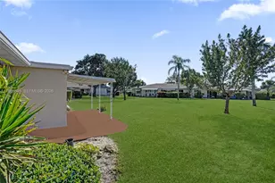 8914 Belle Aire Dr, Boca Raton, FL 33433 - Photo 11