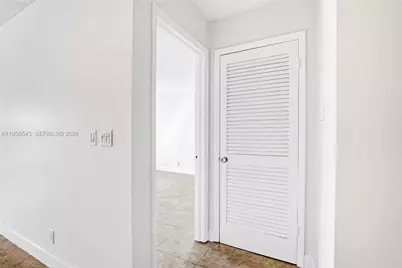 8914 Belle Aire Dr, Boca Raton, FL 33433 - Photo 49