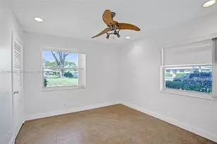 8914 Belle Aire Dr, Boca Raton, FL 33433 - Photo 33