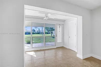 8914 Belle Aire Dr, Boca Raton, FL 33433 - Photo 45