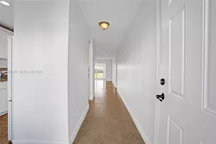 8914 Belle Aire Dr, Boca Raton, FL 33433 - Photo 17