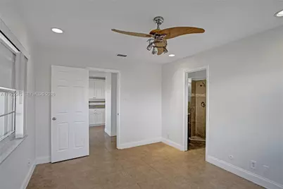 8914 Belle Aire Dr, Boca Raton, FL 33433 - Photo 35