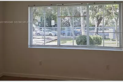 557 Michigan Ave #211 W/PARKING, Miami Beach, FL 33139 - Photo 23