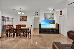 19897 NW 62nd Ave, Hialeah, FL 33015 - Photo 17