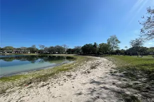 19897 NW 62nd Ave, Hialeah, FL 33015 - Photo 29